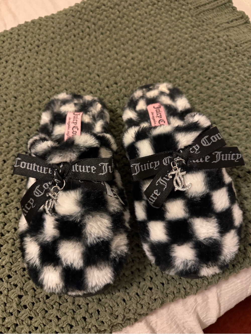 Juicy Couture Black & White Check Faux Fur Slide slippers